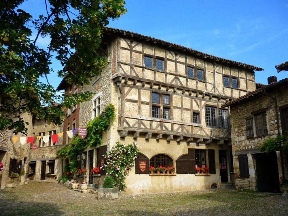 Hostellerie Du Vieux Pérouges Exterior foto